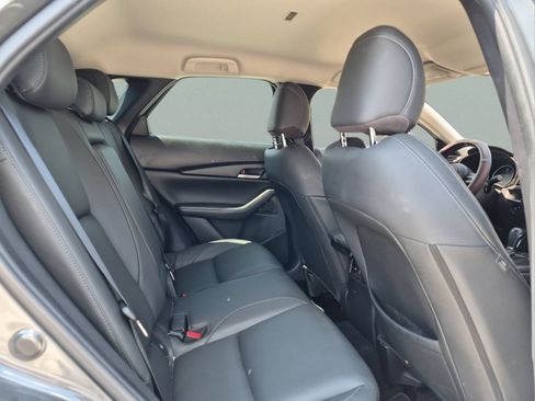 Used 2021 MAZDA CX-30 FWD 2.5 S w/ Select Package image 18