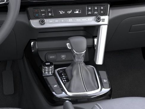 New 2026 Kia Seltos S FWD image 23
