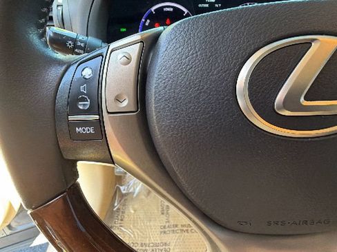 Used 2013 Lexus RX 450h AWD w/ Navigation Pkg image 19
