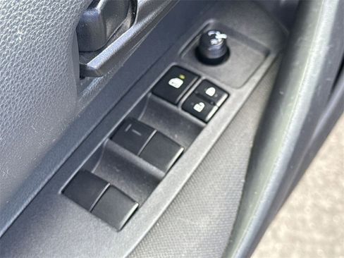 Used 2023 Toyota Corolla LE image 12