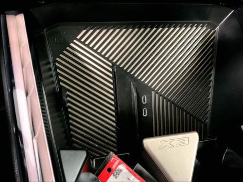 Used 2025 BMW X3 xDrive30i image 27