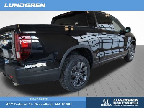Used 2021 Honda Ridgeline Sport image 9