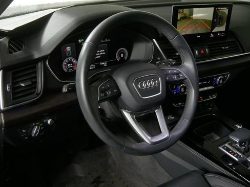 Used 2023 Audi Q5 2.0T Prestige w/ Prestige Package AWD/4WD image 10