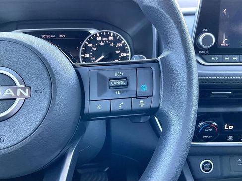 Used 2023 Nissan Rogue SV FWD image 24
