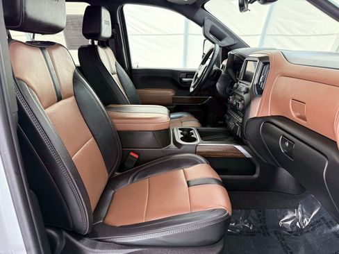 Used 2023 Chevrolet Silverado 3500 High Country w/ Z71 Off-Road Package image 23