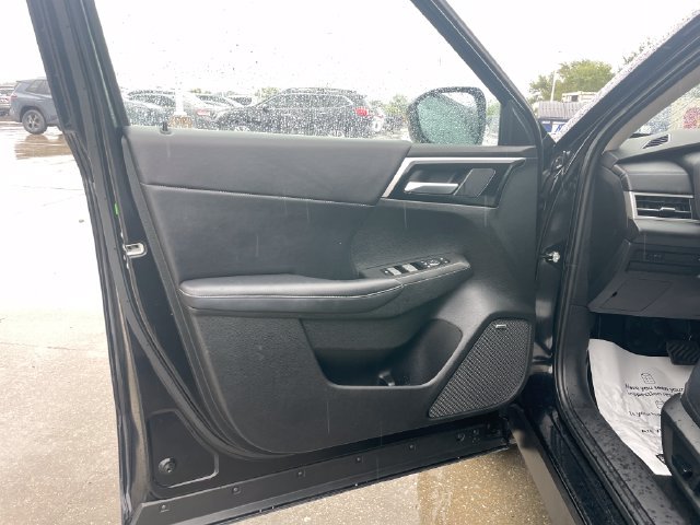 Used 2025 Mitsubishi Outlander SE FWD image 20