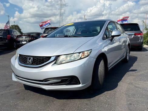 Used 2013 Honda Civic LX image 7