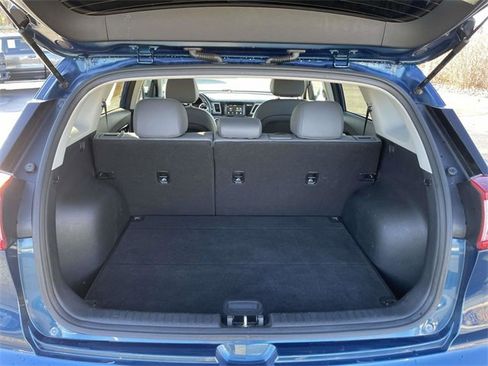 Used 2019 Kia Niro EX image 12