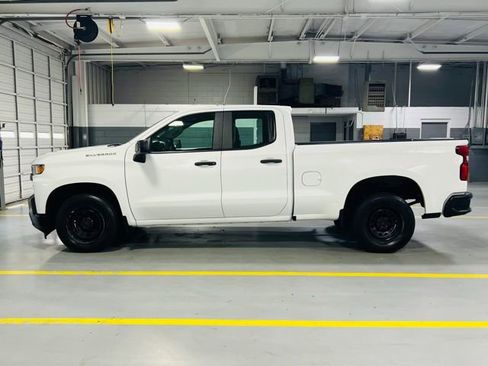 Used 2020 Chevrolet Silverado 1500 W/T w/ Trailering Package image 14