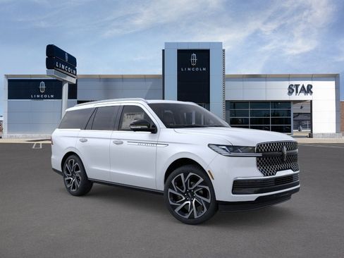 New 2026 Lincoln Navigator Reserve AWD/4WD image 7