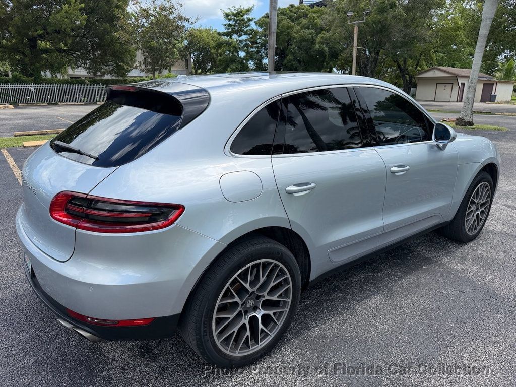 Used 2017 Porsche Macan S AWD/4WD image 4
