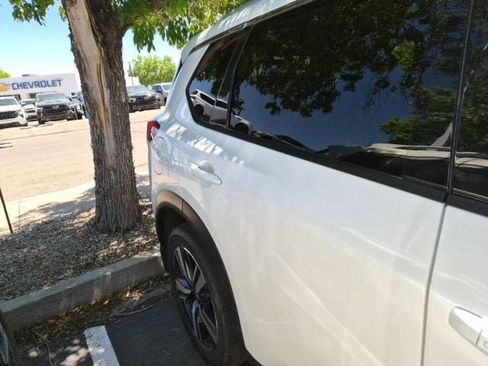 Certified 2024 Nissan Rogue SL w/ SL Premium Package AWD/4WD image 11