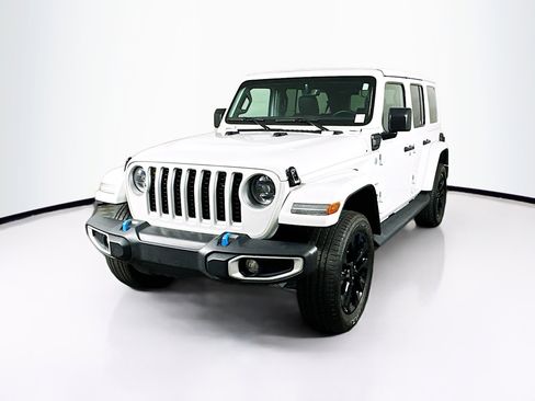Used 2023 Jeep Wrangler Sahara w/ Cold Weather Group image 3