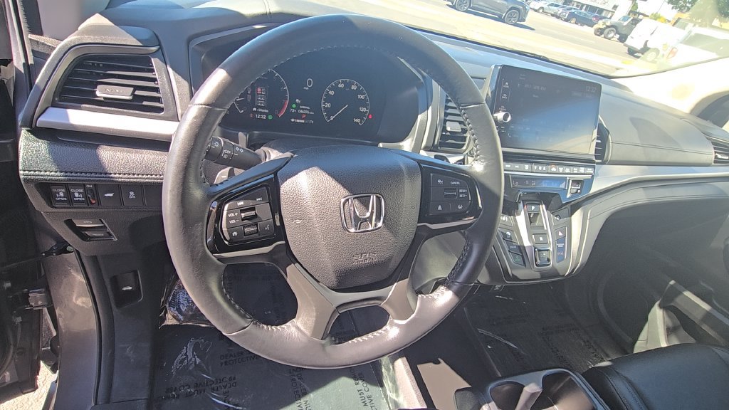 Used 2025 Honda Odyssey EX-L image 14