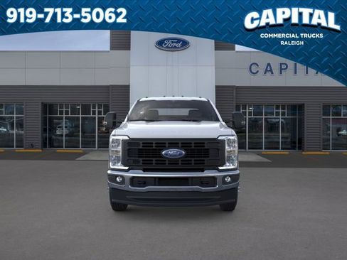 New 2026 Ford F350 XL w/ XL Chrome Package image 6