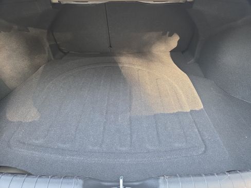 Used 2025 Hyundai Elantra SEL FWD image 34