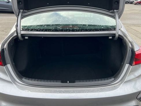 Certified 2023 Kia Forte LXS w/ LXS Technology Package image 8