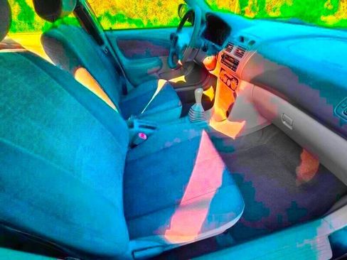 Used 1999 Toyota Corolla LE image 13