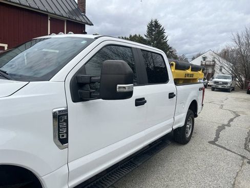 Used 2022 Ford F250 XL w/ Power Equipment Group AWD/4WD image 18