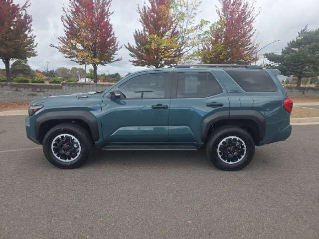 Used 2025 Toyota 4Runner TRD Off-Road AWD/4WD image 6
