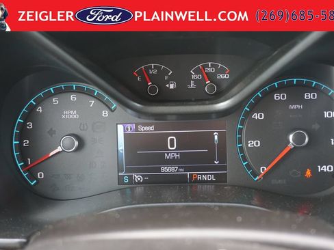 Used 2018 Chevrolet Colorado LT AWD/4WD image 25