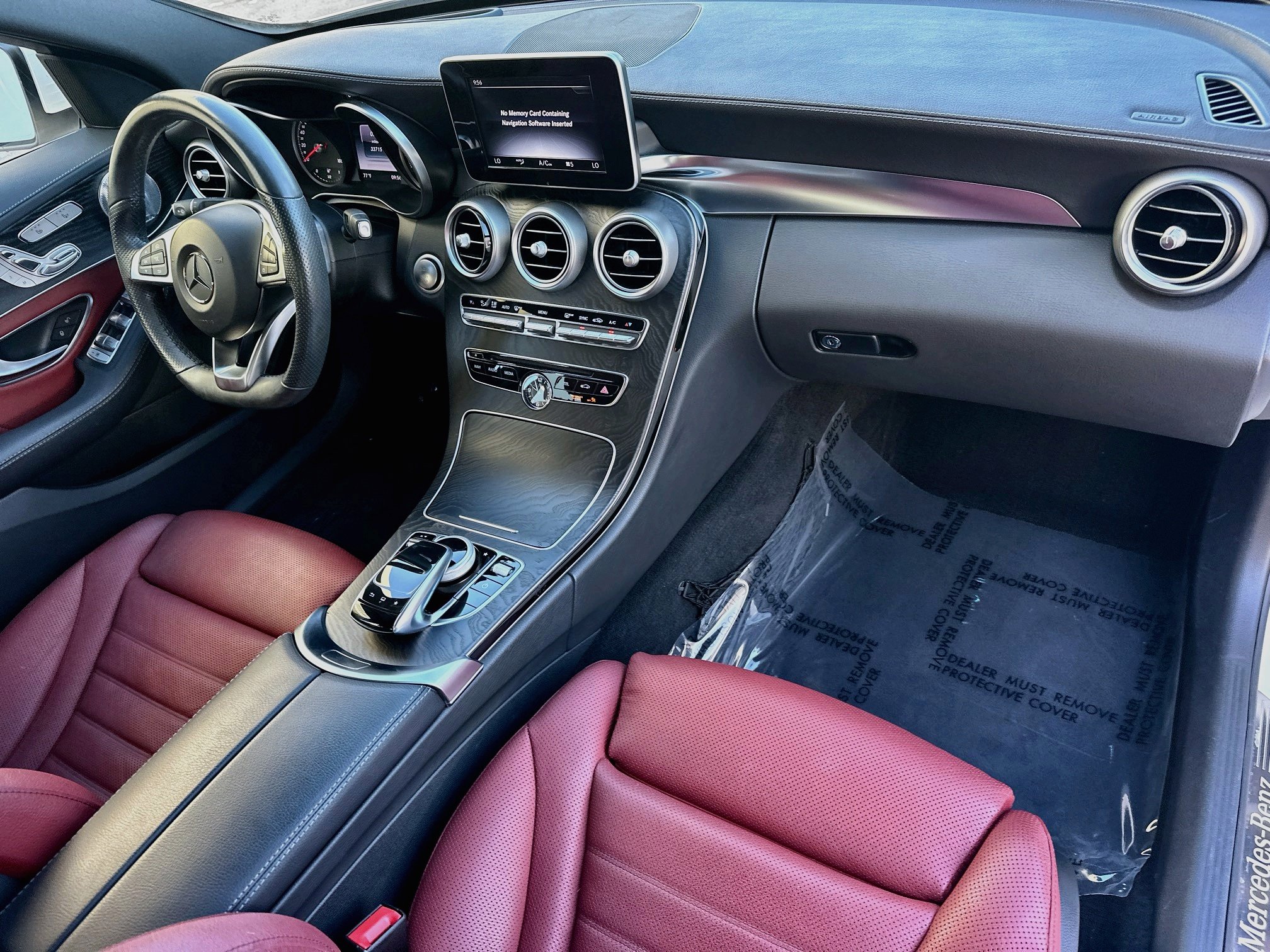 Used 2015 Mercedes-Benz C 300 Sedan image 34