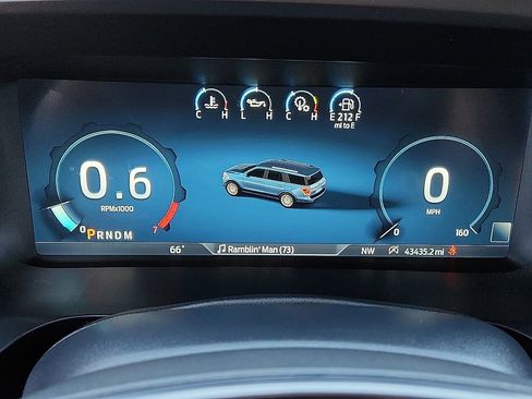 Used 2022 Ford Expedition Platinum image 10