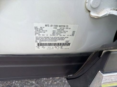 Used 2020 Ford Explorer Limited w/ Class III Trailer Tow Package AWD/4WD image 11