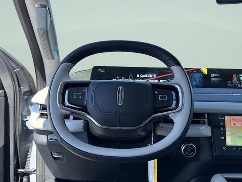 New 2026 Lincoln Navigator L Reserve image 46