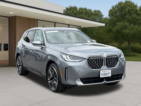 Used 2026 BMW X3 xDrive30i w/ Premium Package AWD/4WD image 6