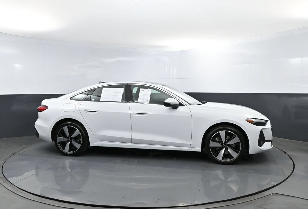 Used 2025 Audi A5 Premium w/ Premium Plus AWD/4WD image 4