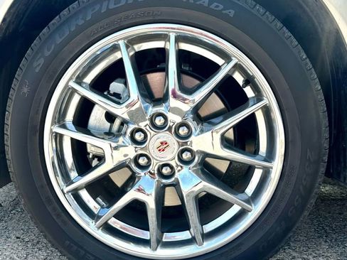 Used 2014 Cadillac SRX Premium image 43