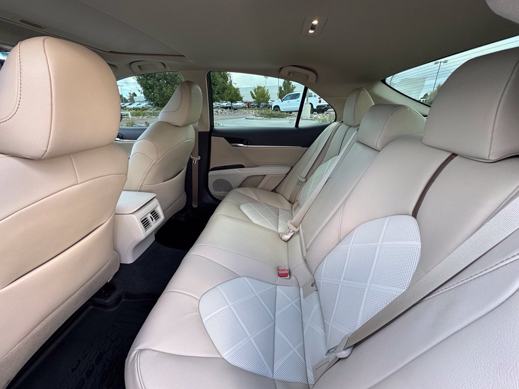 Used 2018 Toyota Camry XLE w/ Audio Package FWD image 30