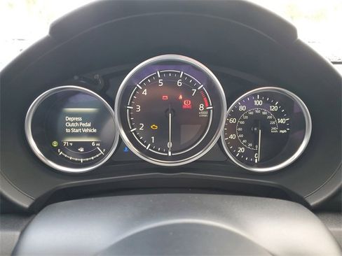 New 2025 MAZDA MX-5 Miata Club image 19