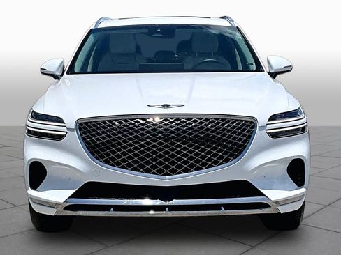 Used 2023 Genesis GV70 2.5T w/ Advanced Package AWD/4WD image 4
