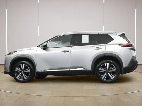 Used 2022 Nissan Rogue SL FWD image 29