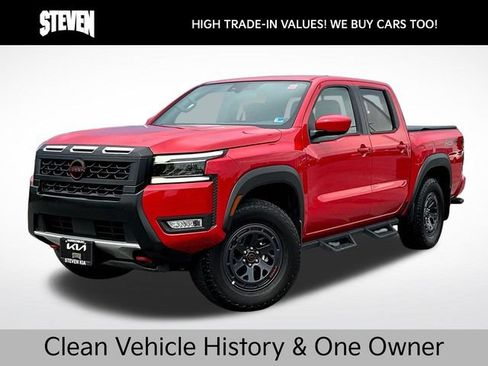 Used 2025 Nissan Frontier PRO-4X w/ Tow Package AWD/4WD image 3