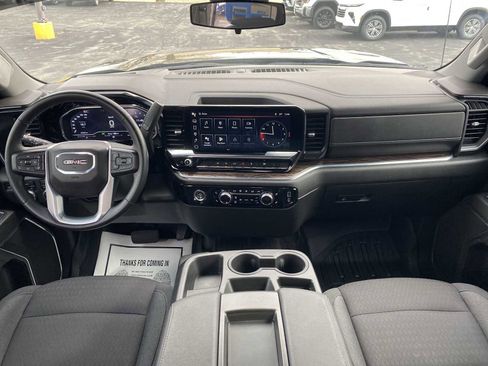 Used 2024 GMC Sierra 1500 Elevation image 20