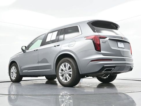 Certified 2025 Cadillac XT6 Luxury FWD image 45