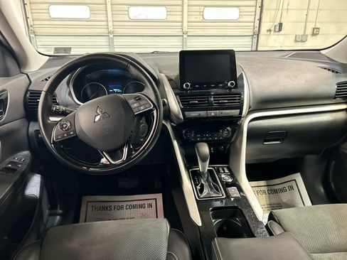 Used 2024 Mitsubishi Eclipse Cross SE AWD/4WD image 4