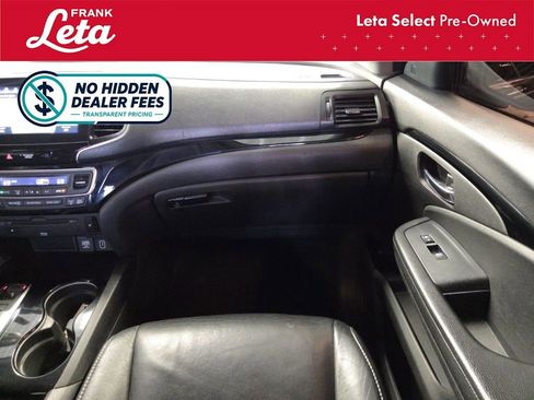 Used 2019 Honda Pilot Touring image 19