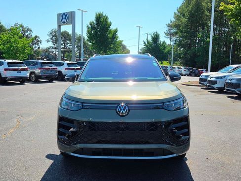 Used 2026 Volkswagen Tiguan SEL R-Line AWD/4WD image 7