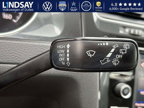 Used 2018 Volkswagen Golf S image 22