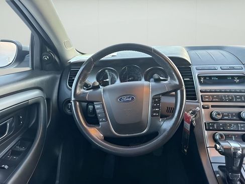 Used 2010 Ford Taurus SEL FWD image 23