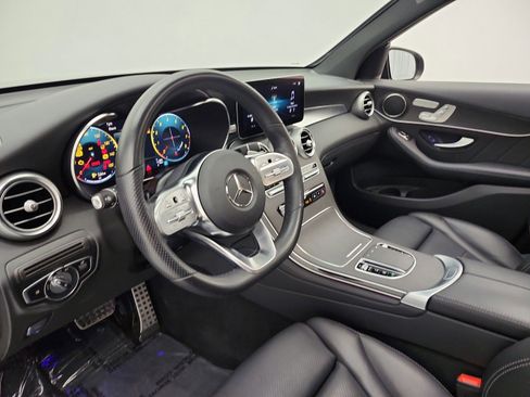 Certified 2022 Mercedes-Benz GLC 300 4MATIC image 12