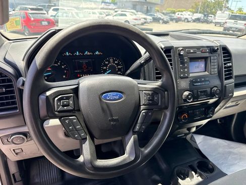 Used 2018 Ford F150 XL w/ Equipment Group 101A Mid RWD image 11