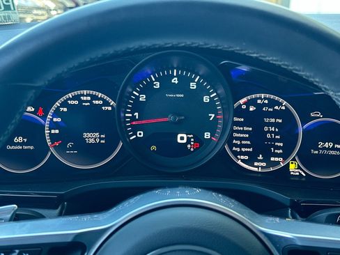 Certified 2022 Porsche Cayenne AWD/4WD image 24