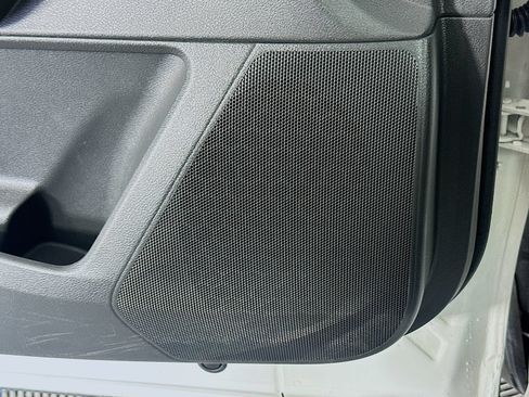 Used 2023 Nissan Pathfinder Platinum FWD image 19