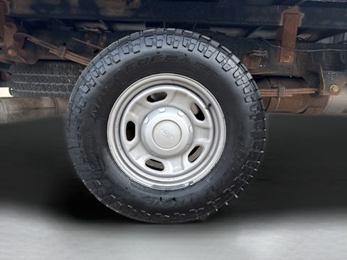 Used 2011 Ford F350 XL w/ Skid Plate Pkg AWD/4WD image 26