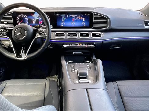 Used 2024 Mercedes-Benz GLE 580 4MATIC image 15